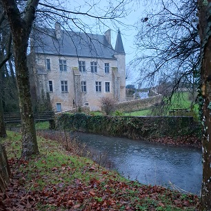 Une photo de la commanderie de Lavausseau